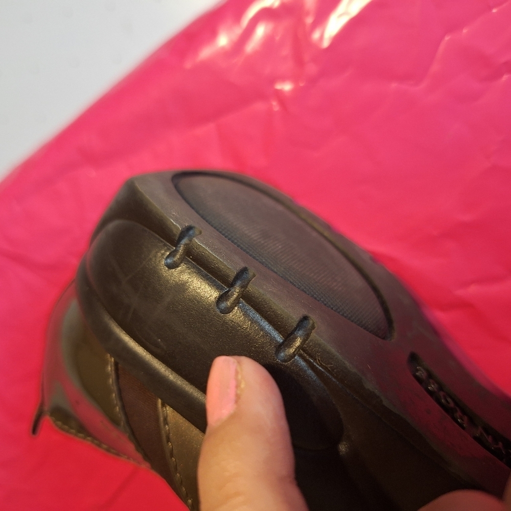 Taryn Rose Chocolate Brown Leather Loafers Flats. Size 7.5 M - Picture 9 of 12